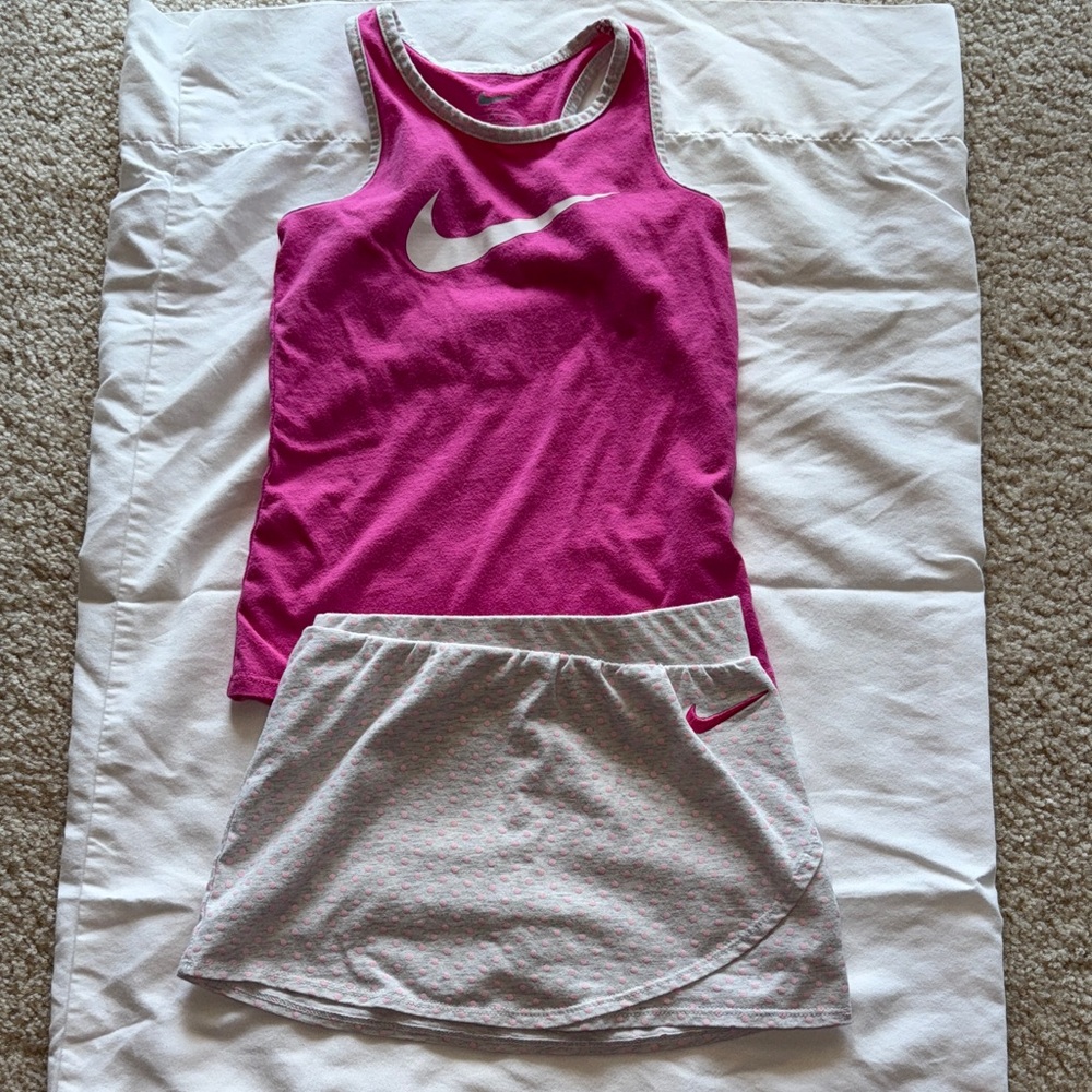 Nike Fuchsia Tank and Light Gray Skirt Set